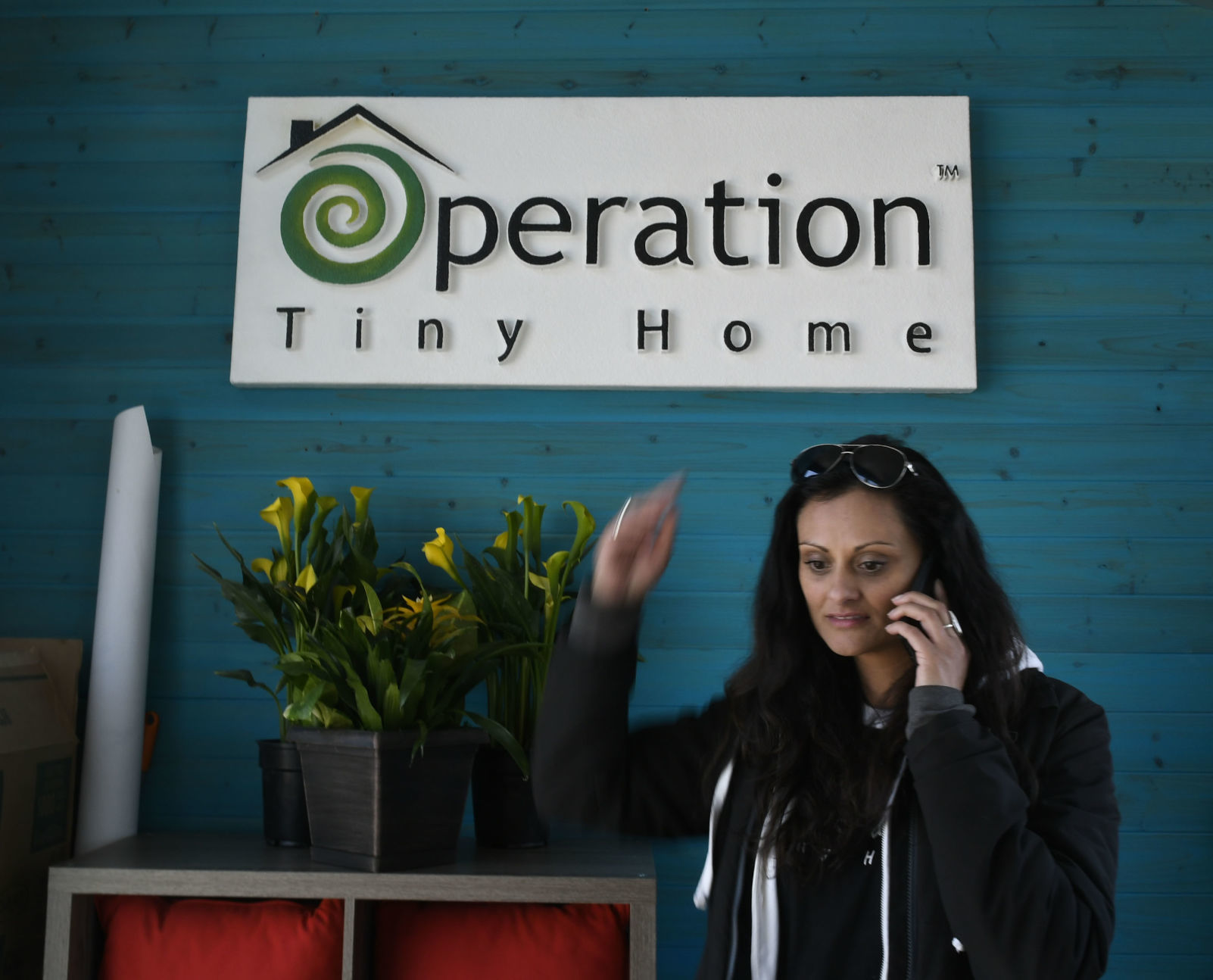 110819 Tiny House work 07.jpg